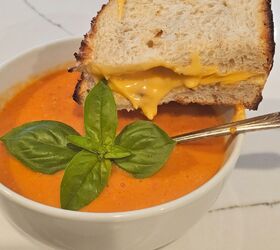 Roasted Tomato Squash Soup