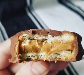 Chocolate Covered Peanut Butter Ritz | Foodtalk