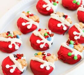 easy christmas oreos santa s toy bag oreos recipe, Bright overhead shot of decorated Christmas Oreos styled as Santa toy bags filled with red green and blue candies