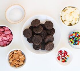 easy christmas oreos santa s toy bag oreos recipe, Christmas oreos ingredients