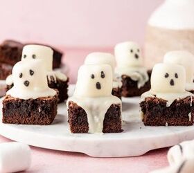 halloween brownies easy ghost brownies, Horizontal image of spooky halloween ghost brownies in a pink background