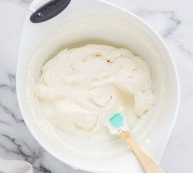 coconut cream pie with coconut milk