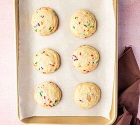 funfetti birthday cake cookies with sprinkles recipe, Baked funfetti birthday cake cookies just out from the oven and cooling