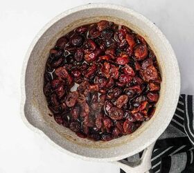 cranberry sauce from dried cranberries easy holiday recipe, The dried cranberries being pulmped up