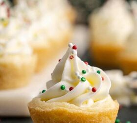 sugar cookie cups, Sugar Cookie Cups close up with Frosting and Sprinkles on a counter