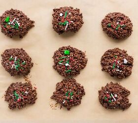 easy 5 ingredient biscoff chocolate quinoa clusters no bake christmas, Finished Biscoff quinoa clusters chilling on a tray before setting in the fridge