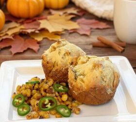 If you like sweet cornbread with a little kick, you're going to LOVE this