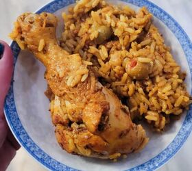 This is a simple chicken & rice recipe that you'll love