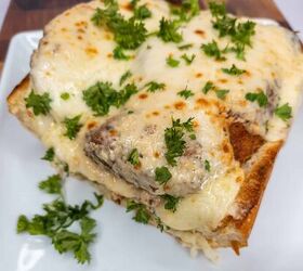 chicken alfredo bread boat, Chicken Alfredo Bread boat with melted cheese on a white plate Perfect for Italian cooking ideas and recipes