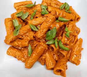 Spicy Rigatoni Alla Vodka