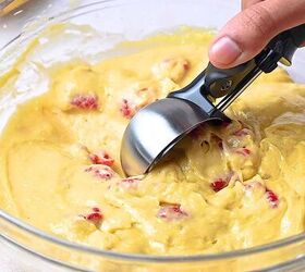 <u>Mix 1 box of Duncan Hines cake mix with THIS for the 25-minute dessert you've been dreaming of</u>