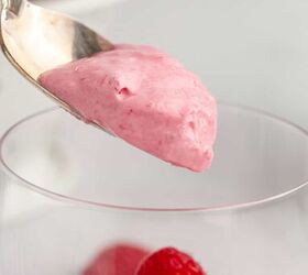 raspberry mousse, Raspberry Mousse without Gelatin on a Spoon