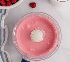 raspberry mousse, Raspberry Mousse without Gelatin in a Bowl with Raspberries Besides