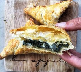 This 20-minute, few-ingredient spinach pie is always a winner