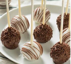 How To Make Cake Pops | Copycat Starbucks Cake Pops