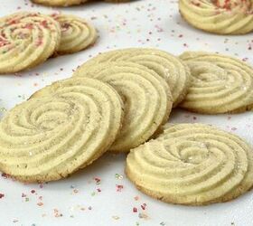 These vanilla bean butter cookies are crisp, buttery, and delicious!