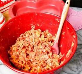 These pretty cornflake cookies are the perfect treat for Valentine's Day!