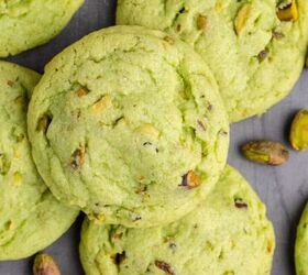 pistachio shortbread cookies, Stack of Green Pistachio Pudding Cookies with Pistachio Pieces
