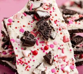 pistachio shortbread cookies, Oreo Bark for Valentines with sprinkles up close