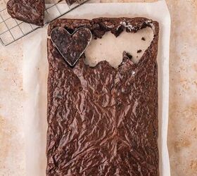 Do THIS with brownie mix for the most beautiful Valentine's day treat