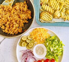 cheeseburger nachos