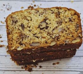 Banana Bread With Walnuts and Pecans