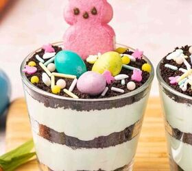 easy carrot cake muffins with cheesecake filling no frosting needed, Easter pistachio pudding dirt cups in glass cups with Peeps chocolate eggs and colorful sprinkles