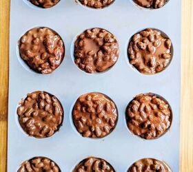 crunchy chocolate puffed rice easter cups 4 ingredients, Press firmly into the moulds