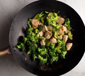 sweet spicy sesame chicken, Broccoli returned to the wok to rewarm with the chicken