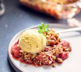 strawberry rhubarb crisp recipe easy rhubarb crumble, Strawberry Rhubarb Crisp on a plate with ice cream