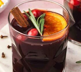 quick air fryer chicken fajita bowl 30 minute weeknight meal, Slow cooker mulled wine poured into mugs topped with rosemary sprigs and orange slices for a festive look