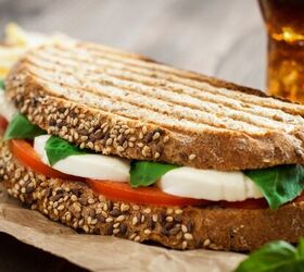 Caprese Sandwich | Easy Fresh Mozzarella Tomato Basil Sandwich