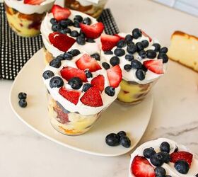 easy no bake parfait cups with fresh berries, Easy berry parfait cups served with strawberries blueberries whipped cream and vanilla pudding layers
