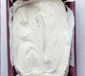 red white and blue chocolate bark, Melt the white chocolate morsels