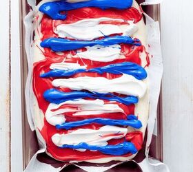 red white and blue chocolate bark, Drizzle each color over the hardened white chocolate layer