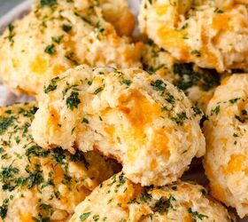 Cheddar Bay Biscuits