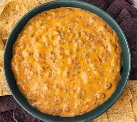 easy slow cooker hamburger velveeta dip 5 ingredients no fuss, Bowl of melty velveeta dip with tortilla chips on the side