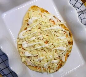 buffalo chicken pizza chicken flatbread pizza recipe, Unbaked buffalo chicken flatbread in a white baking dish