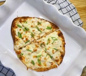 buffalo chicken pizza chicken flatbread pizza recipe, Buffalo Chicken Flatbread Pizza with green onions sliced into 4 pieces