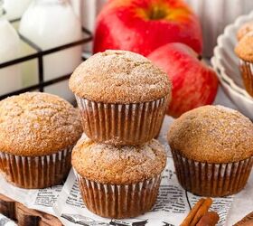Easy Applesauce Muffins