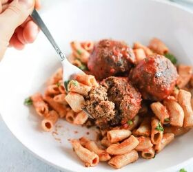 These little balls of yum look like meat, but they're loaded with plant-based flavor & nutrients