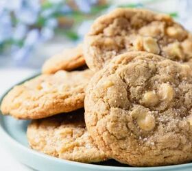 Proof that gluten-free chocolate chip cookies can be amazingly soft & chewy