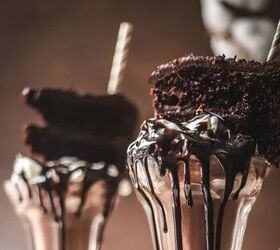 Not sure what to do with that cake you've got sitting around? Make this chocolate cake milkshake!