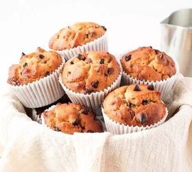 These quick & easy-to-whip-up muffins are moist, flavorful, and super addictive