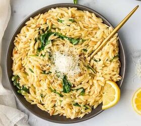 This pasta is just as creamy as risotto, but WAY less time and effort