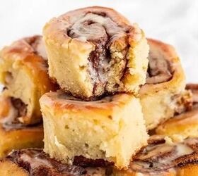 These have the smell, texture, & taste of Cinnabon rolls, but they're completely gluten-free