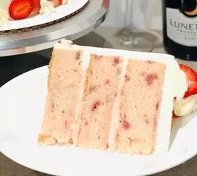 The delicious cake to make the next time your bottle of bubbly accidentally goes flat