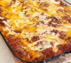 Inspired by Paula Deen, here's what makes this hearty recipe the ultimate lasagna!