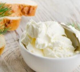 Mix cream cheese with THIS for a simple, quick, & yummy treat!