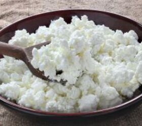 Mix cottage cheese with THIS for the most satisfying breakfast ever